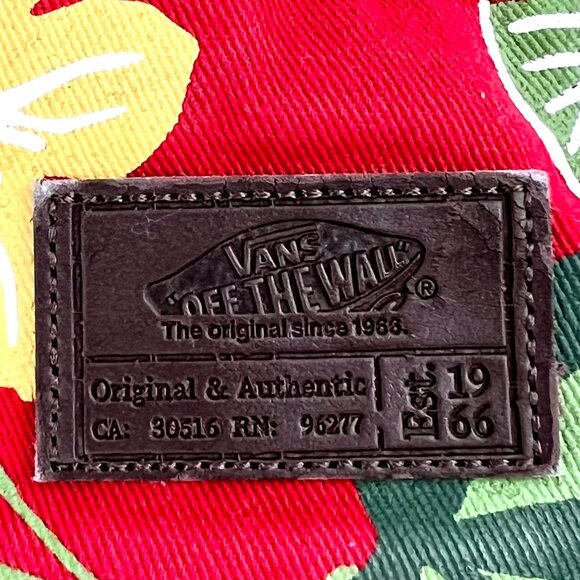 Vans Tropical Floral Red & Green Adjustable Strap back Hat Classic 5 Panel VGUC - Picture 2 of 10